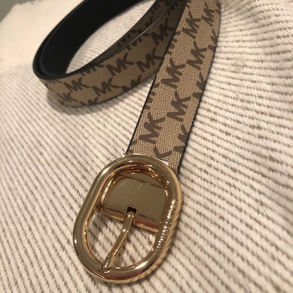 MICHEAL KORS reversible logo belt - Picture 2 of 10